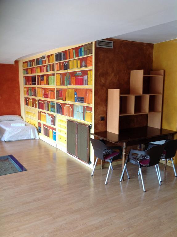 Hostel Alhambra Girona Eksteriør billede